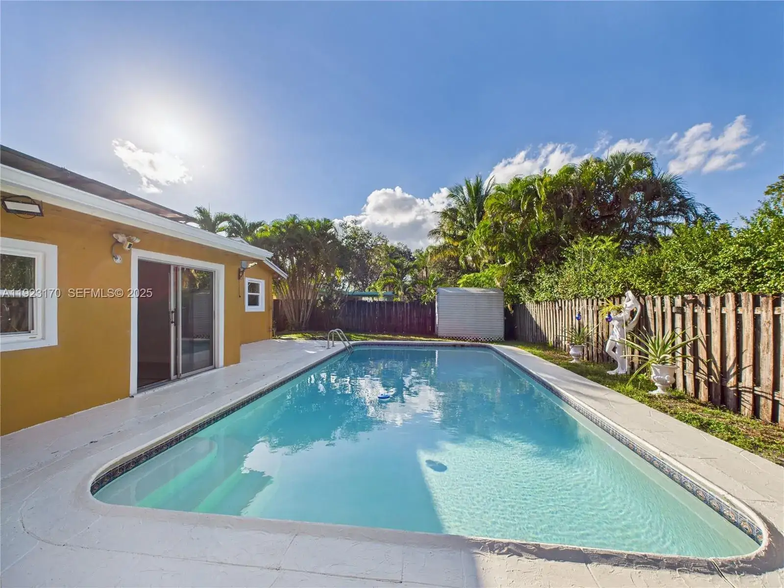 3 bedroom 2 bath Residential for sale at 10221 SW 50th Ct, Cooper City FL 33328