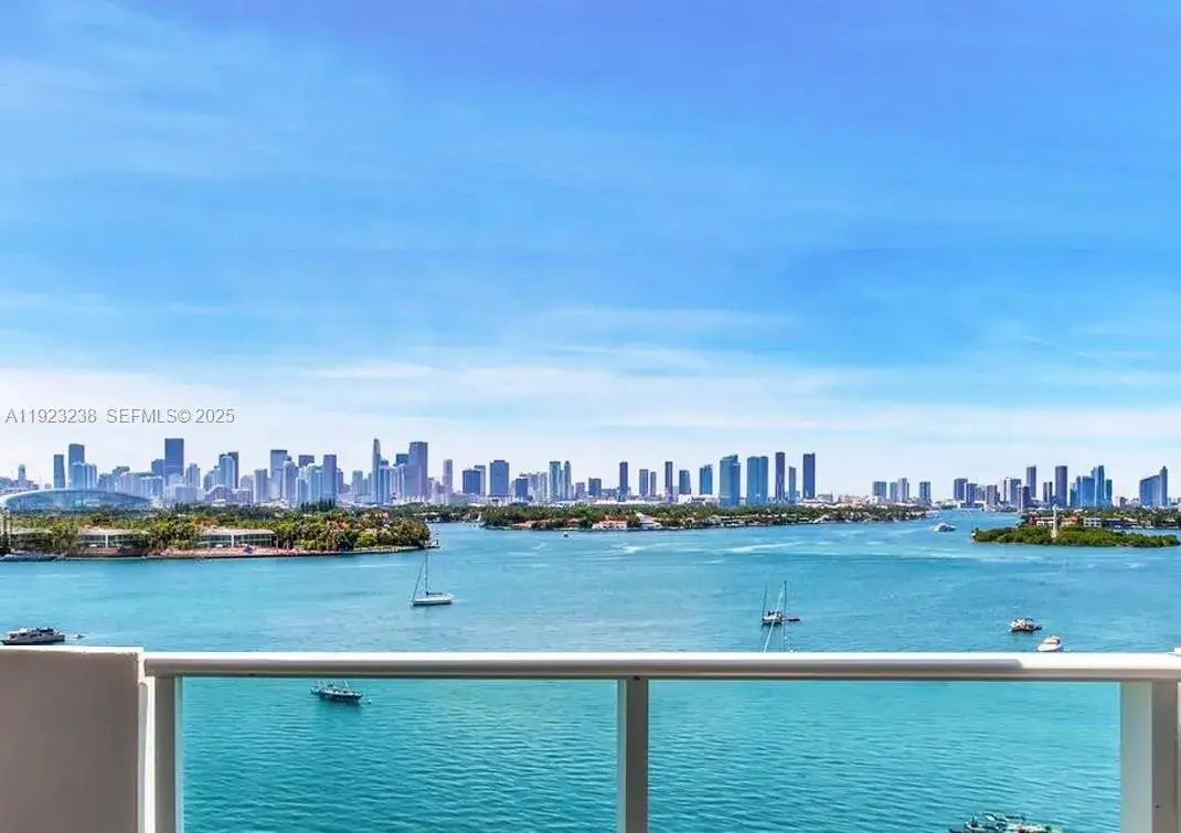 2 bedroom 2 bath Residential for sale at 1200 West Ave # 1225, Miami Beach FL 33139