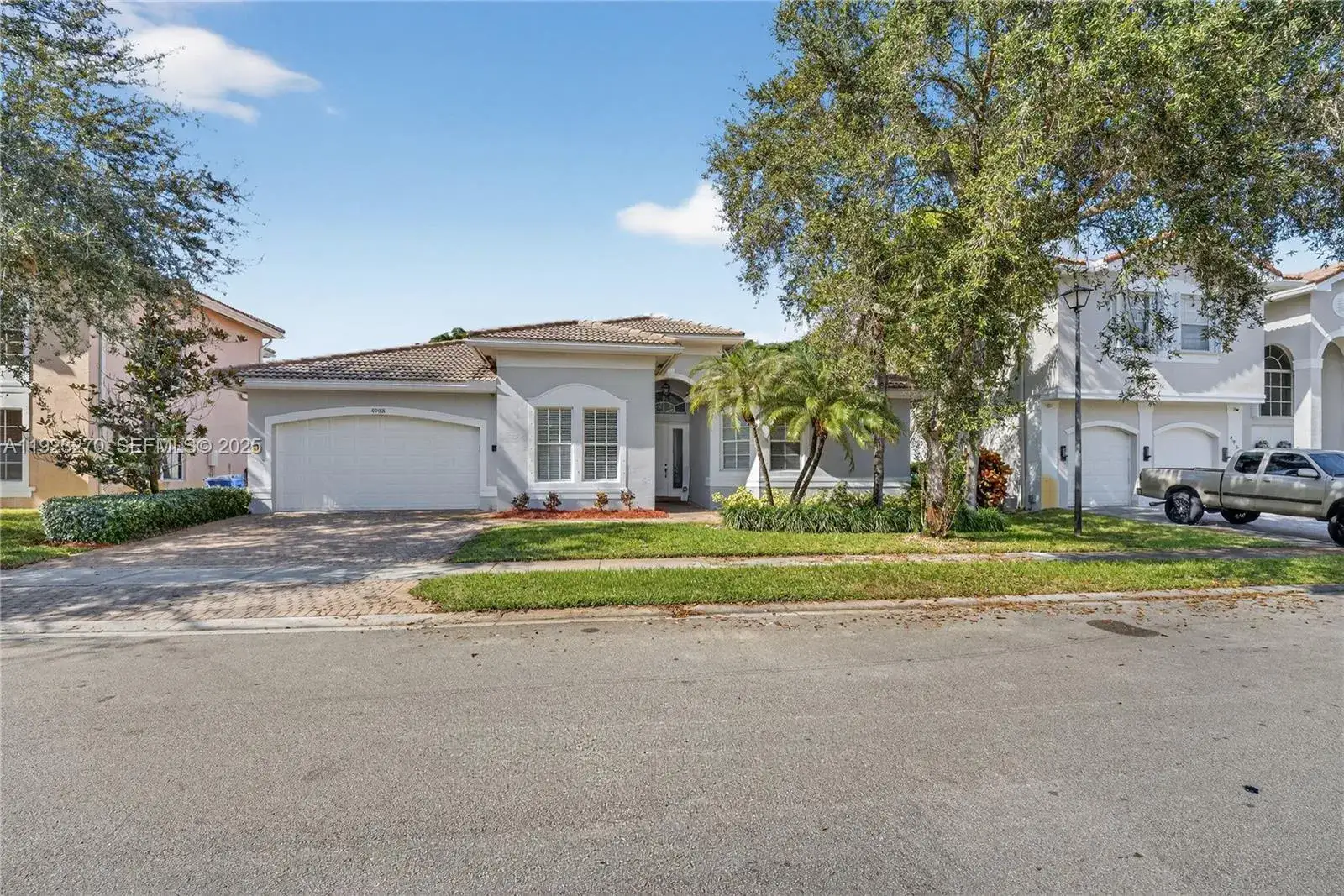 4 bedroom 3 bath Residential for sale at 4988 SW 183rd Ave, Miramar FL 33029