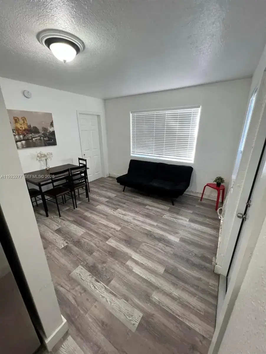 2 bedroom 1 bath Residential Lease for rent at 736 NW 15th Ter # 2, Fort Lauderdale FL 33311