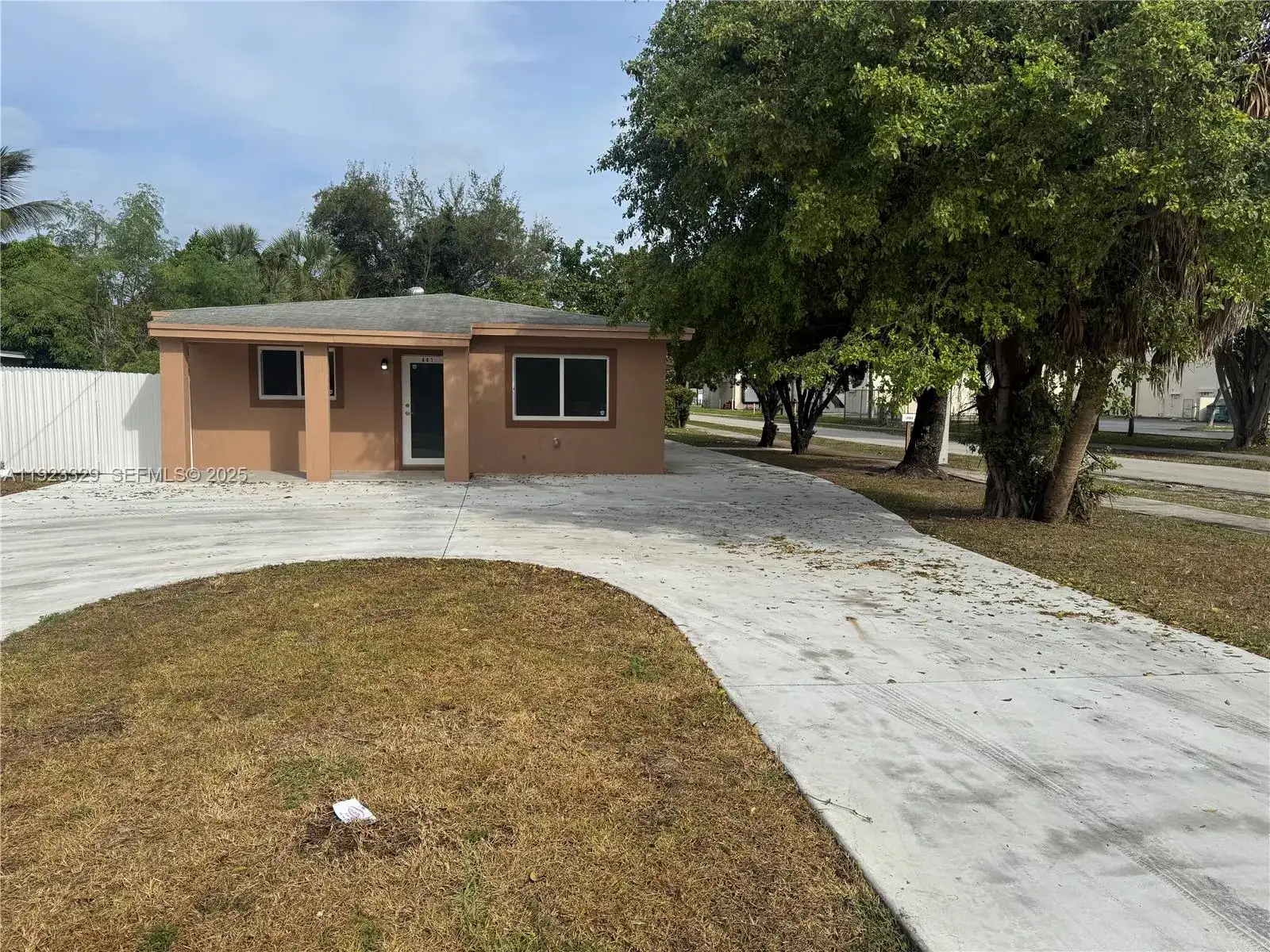 2 bedroom 1 bath Residential Lease for rent at 801 NW 109th St # 1, Miami FL 33168