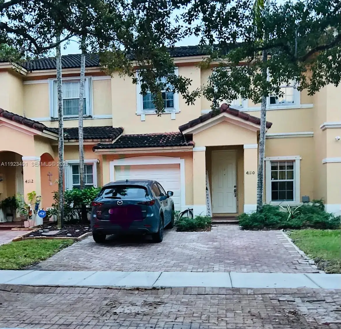 3 bedroom 2 bath Residential Lease for rent at 4110 NE 24th St, Homestead FL 33033