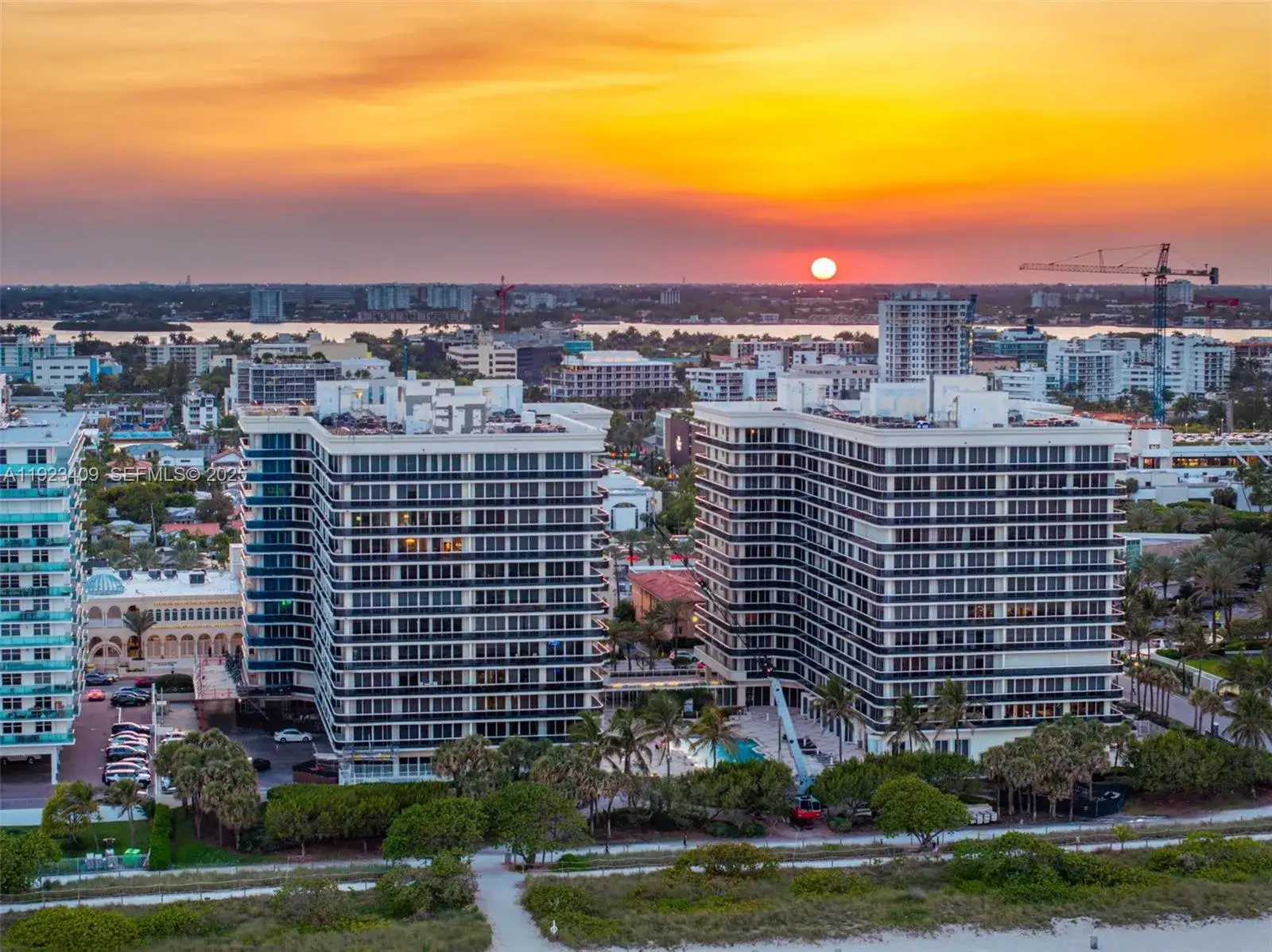 2 bedroom 2 bath Residential for sale at 9595 Collins Ave, Surfside FL 33154