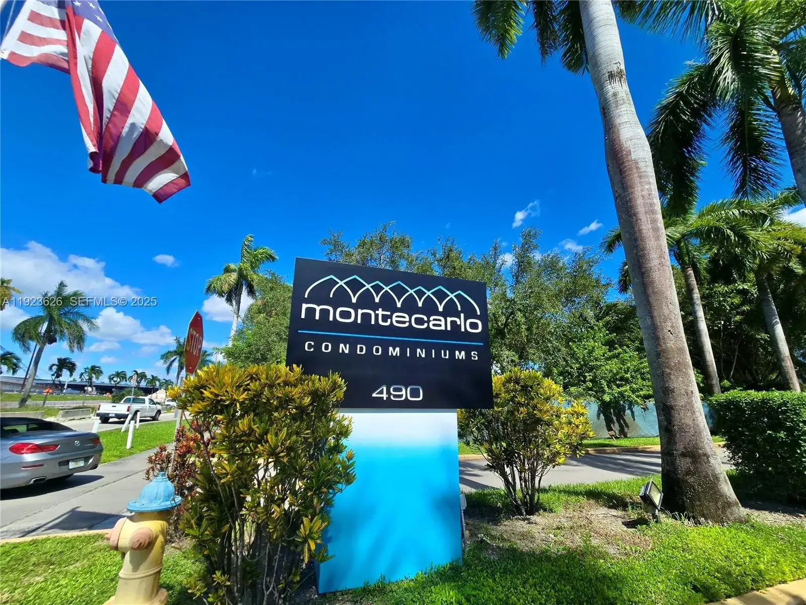 2 bedroom 2 bath Residential Lease for rent at 498 NW 165th St Rd # 405, Miami FL 33169