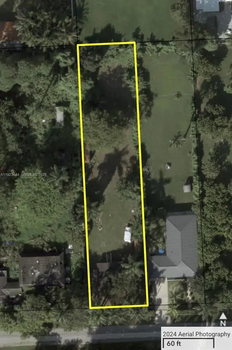 Land/Boat Docks for sale at 411 NE 152nd St, Miami FL 33162