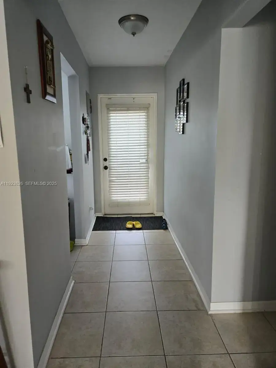 2 bedroom 2 bath Residential for sale at 7837 Golf Cir Dr # 310, Margate FL 33063