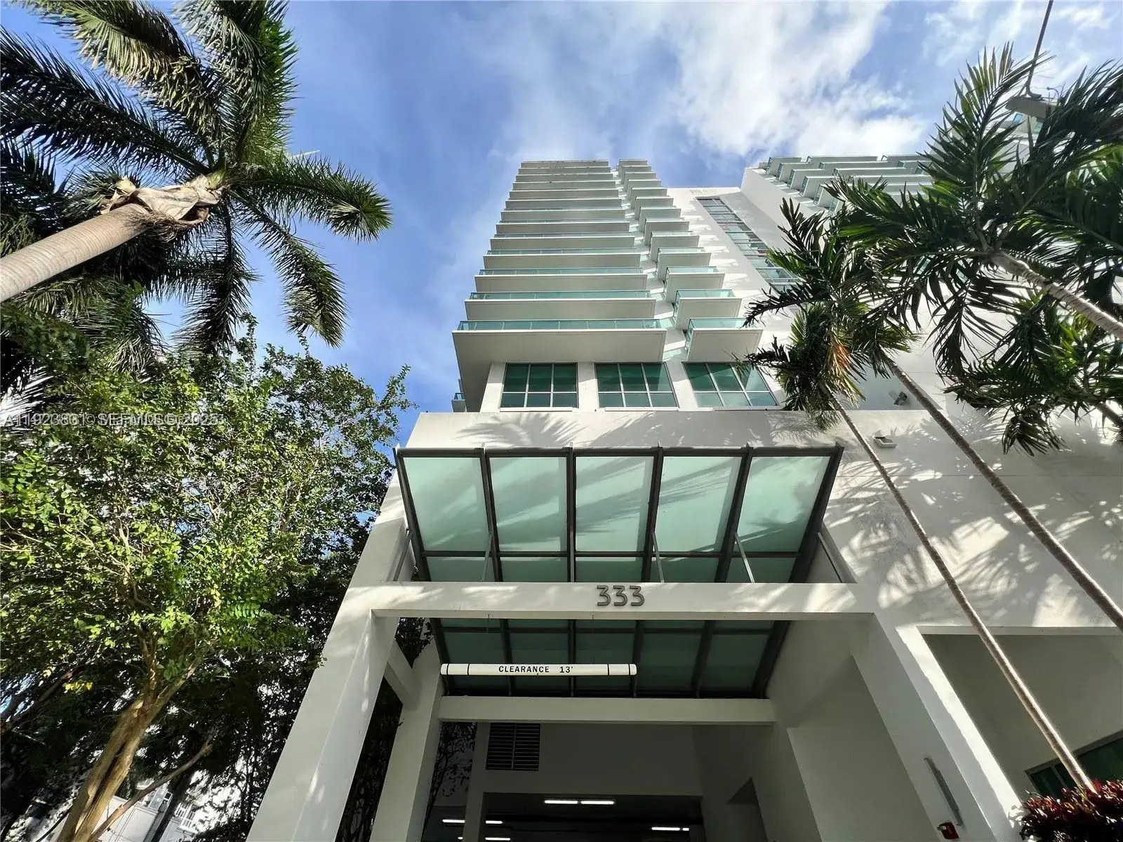 1 bedroom 1 bath Residential for sale at 333 NE 24th St # 605, Miami FL 33137