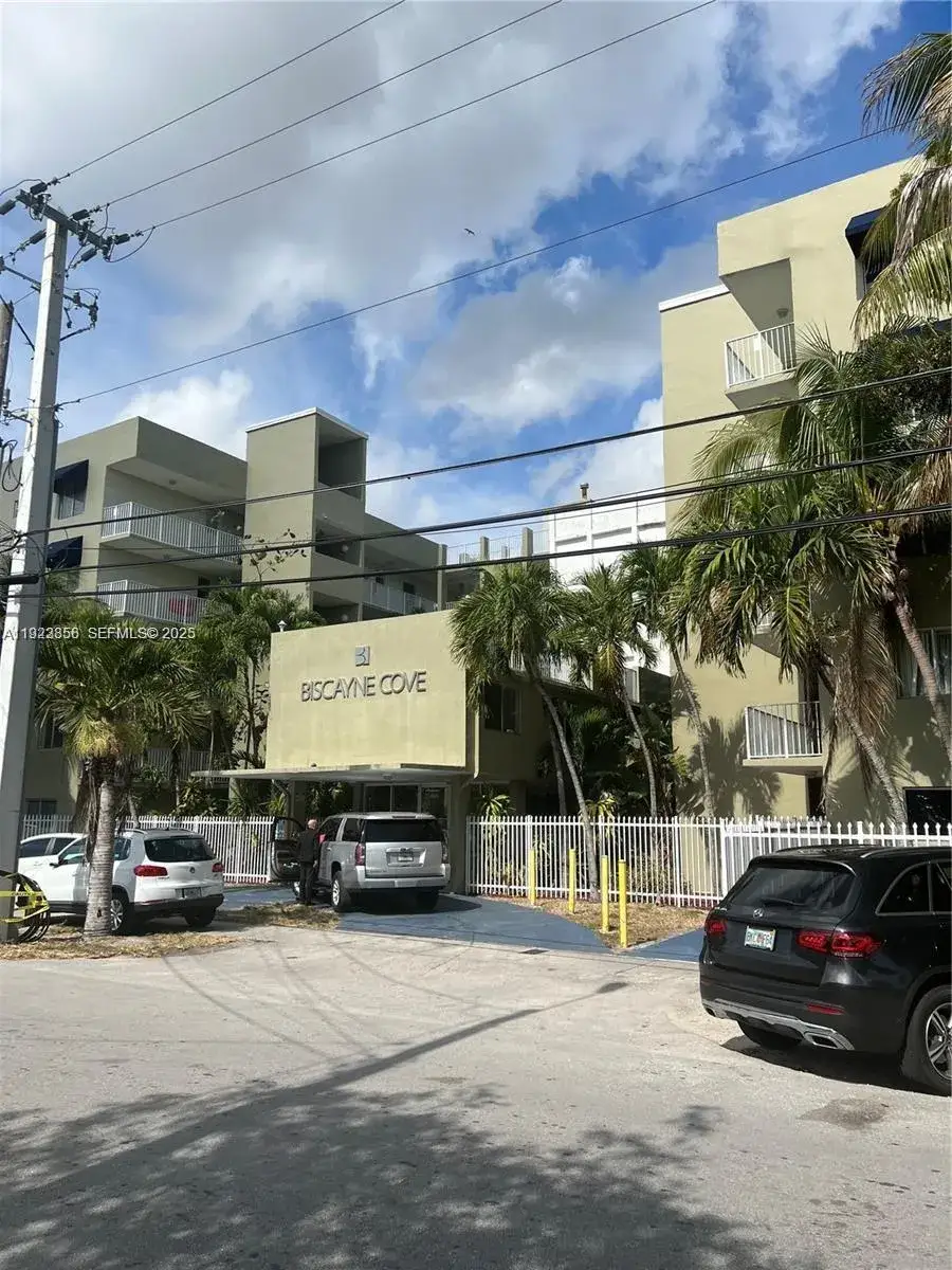 1 bedroom 1 bath Residential for sale at 665 NE 83rd Ter # 112, Miami FL 33138