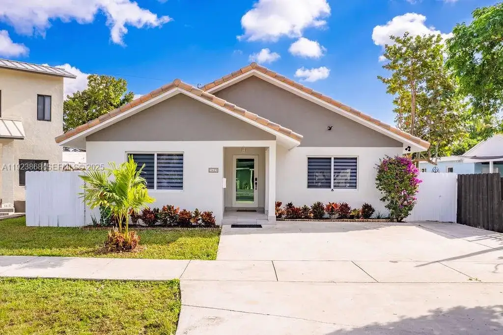 4 bedroom 2 bath Residential for sale at 3425 SW 69th Ave, Miami FL 33155