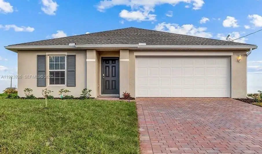 3 bedroom 2 bath Residential Lease for rent at 3003 LADY LN, La Belle FL 33935