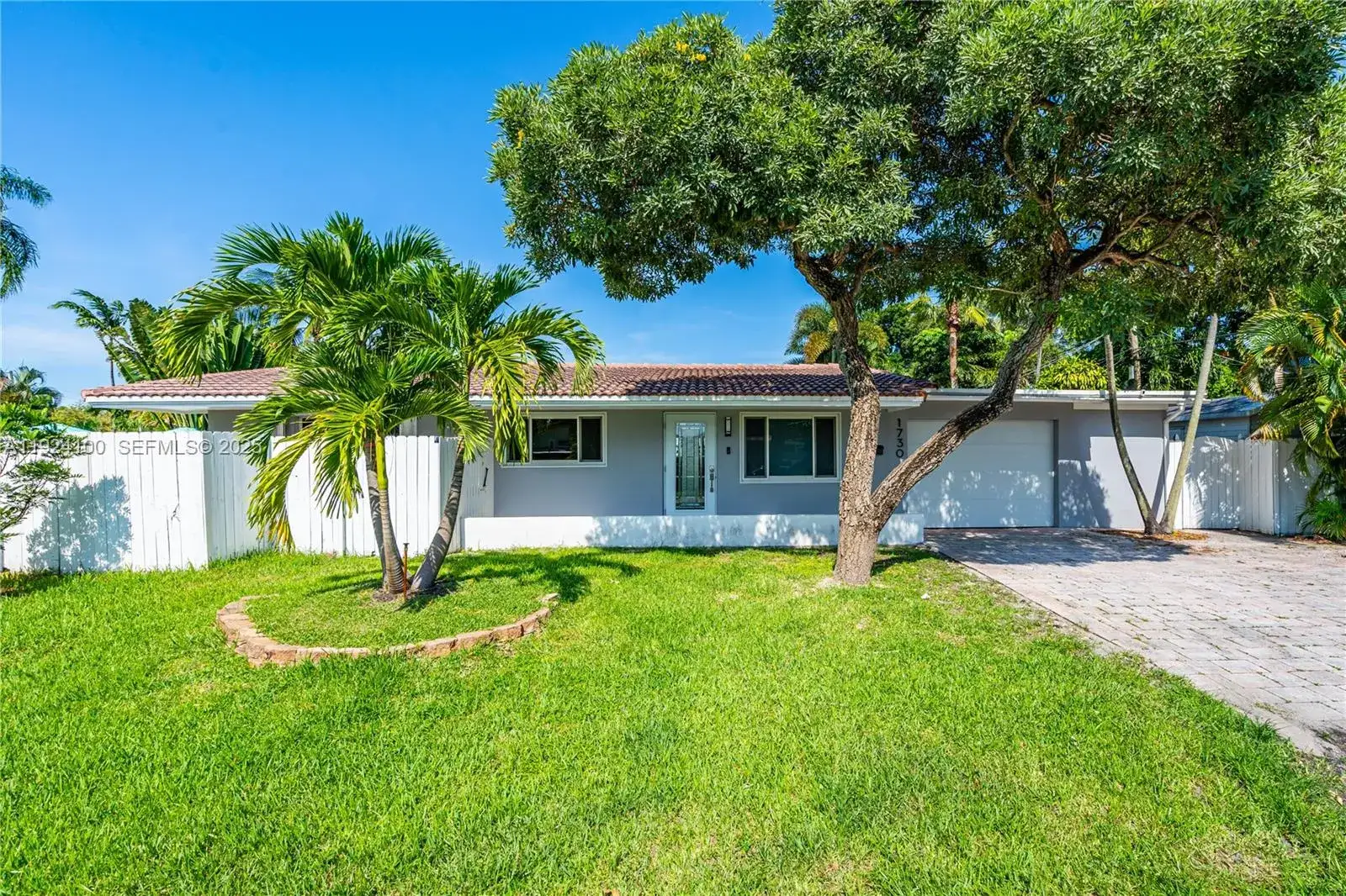 3 bedroom 2 bath Residential for sale at 1730 NE 9th Ave, Fort Lauderdale FL 33305