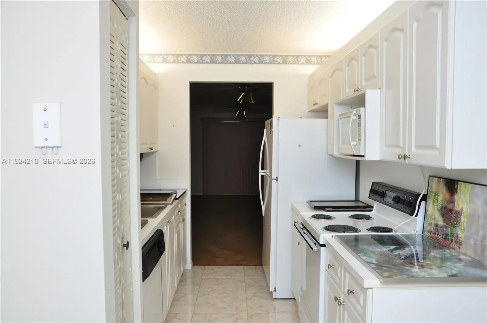 2 bedroom 2 bath Residential for sale at 13000 SW 15th Ct # 411U, Pembroke Pines FL 33027