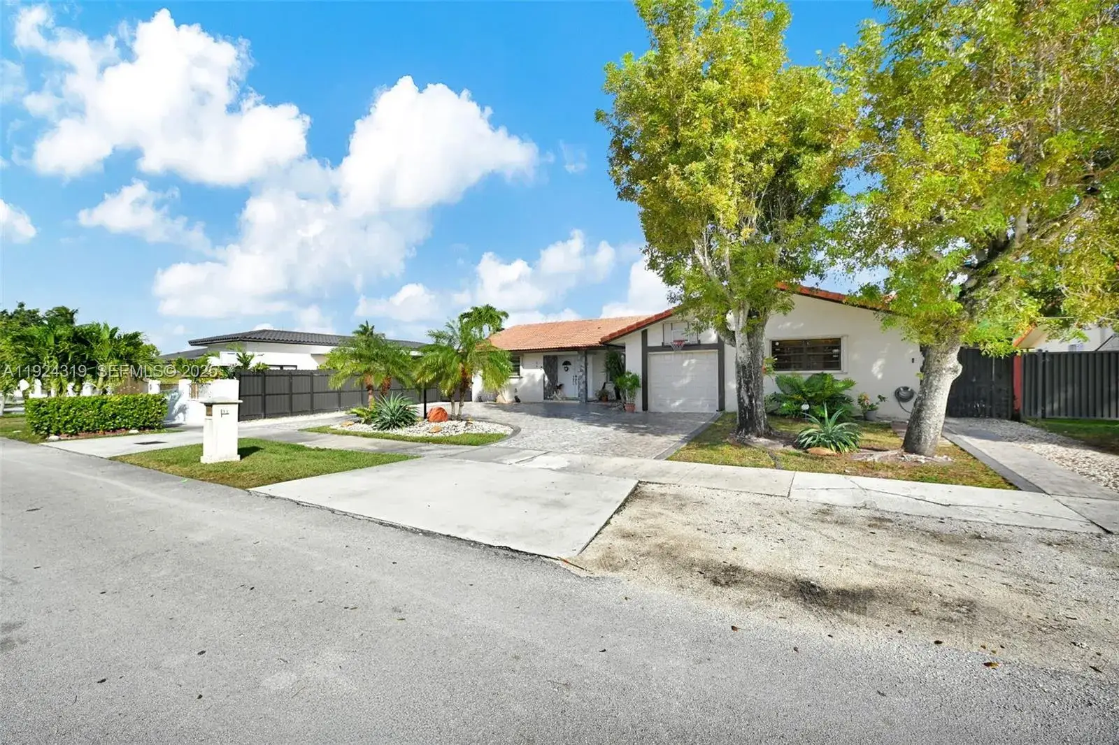 5 bedroom 3 bath Residential for sale at 31 NW 133rd Pl, Miami FL 33182