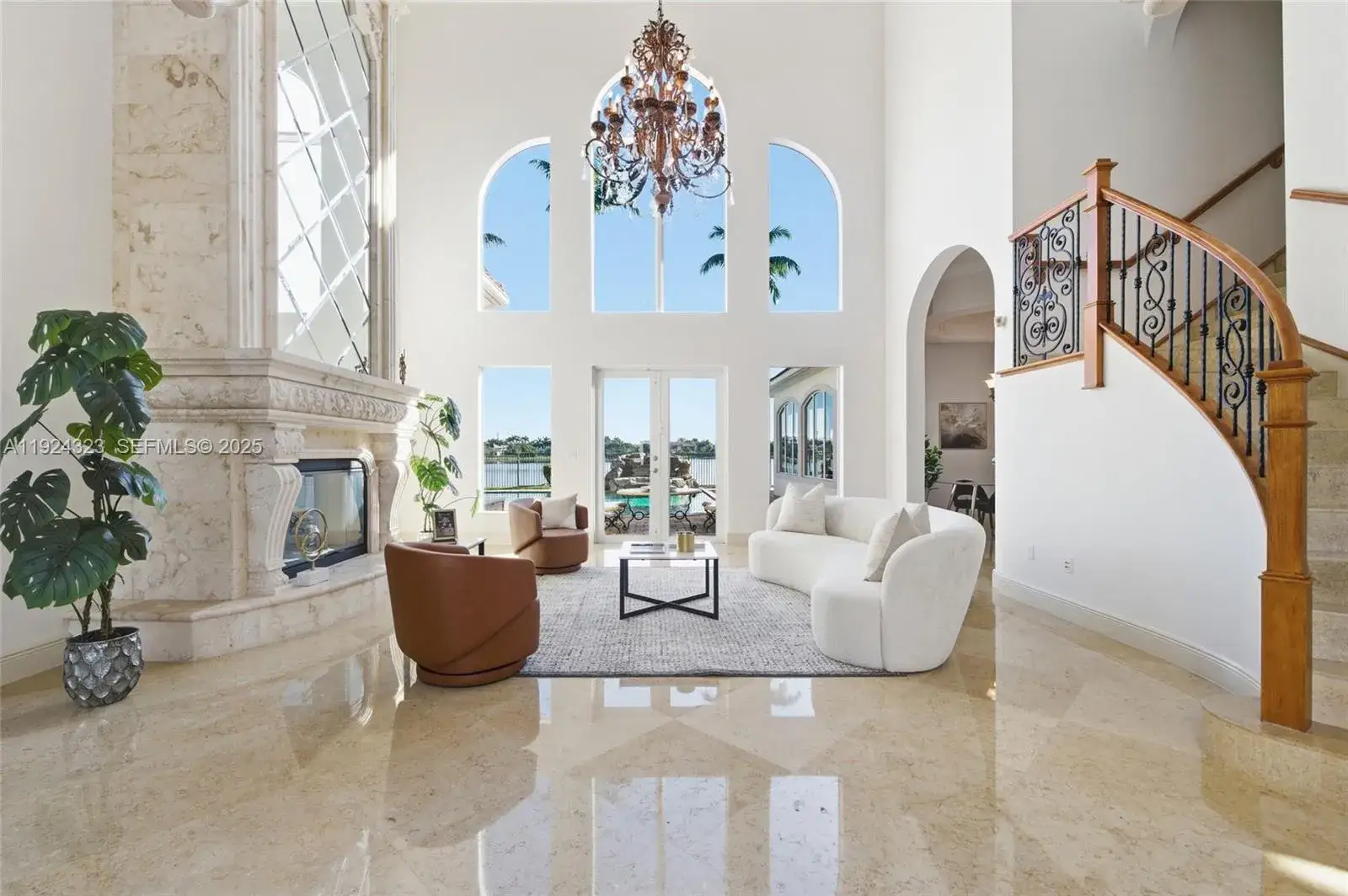 6 bedroom 7 bath Residential for sale at 3308 Islewood Ave, Weston FL 33332