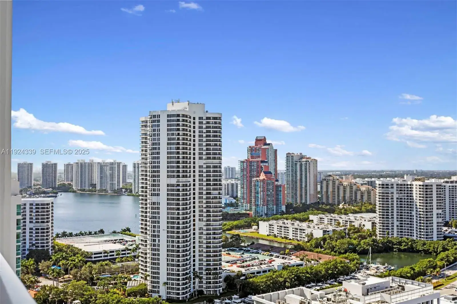 2 bedroom 2 bath Residential for sale at 19500 Turnberry Way # C, Aventura FL 33180