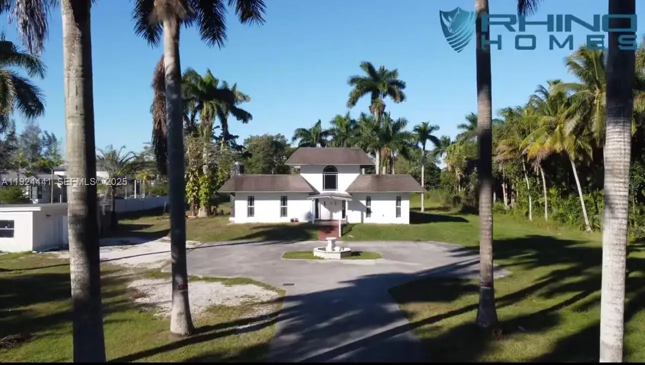 4 bedroom 3 bath Residential Lease for rent at 901 SW 121 AVE, Davie FL 33325