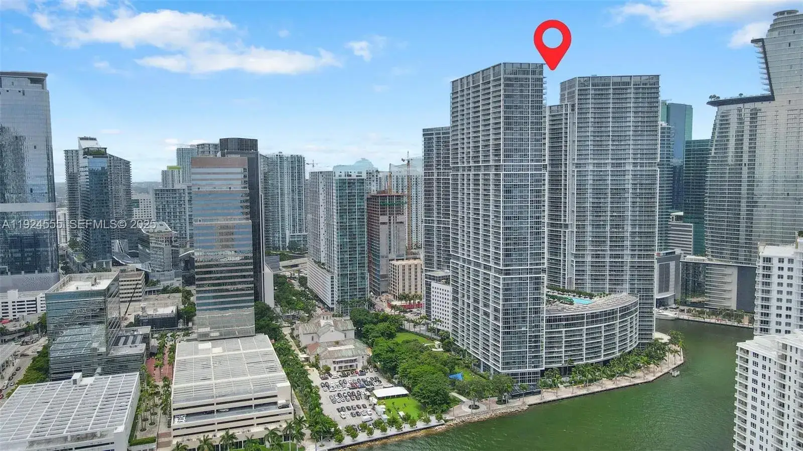 3 bedroom 2 bath Residential for sale at 495 Brickell Ave # 501, Miami FL 33131