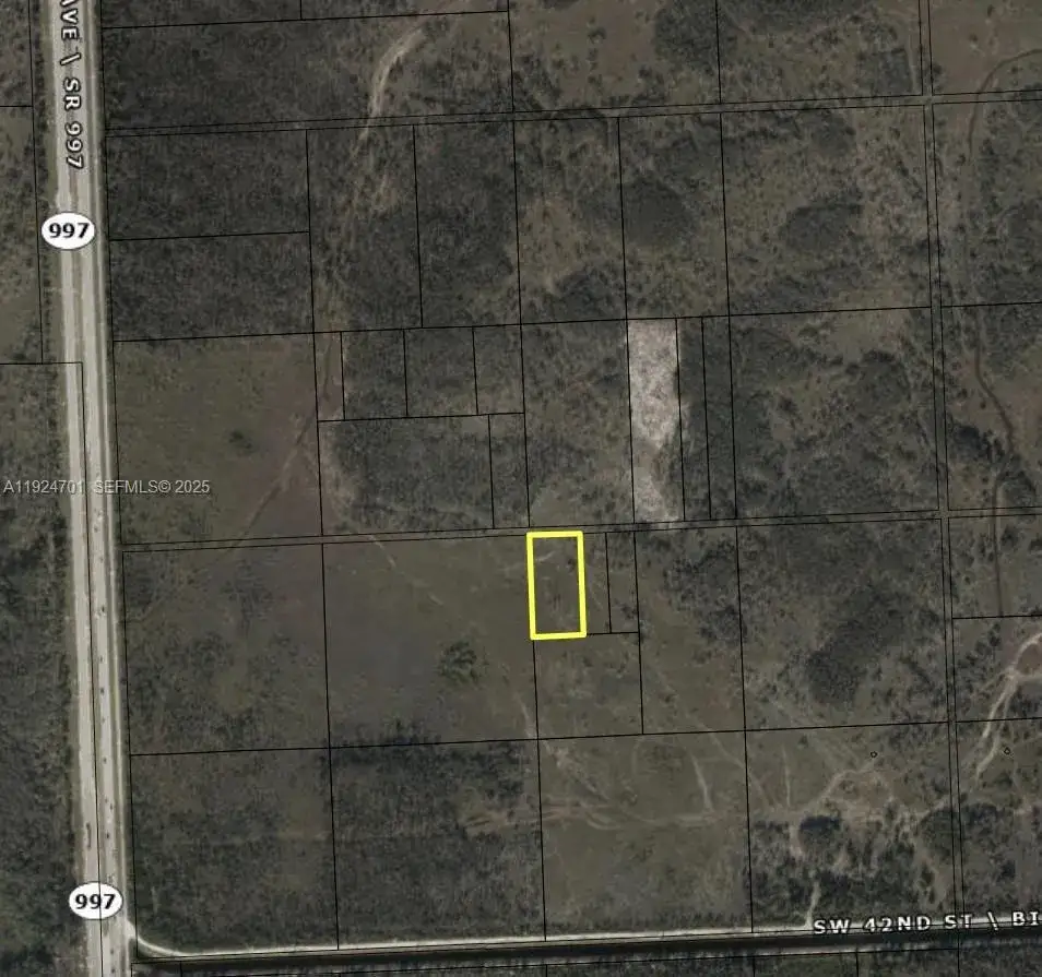 Commercial Land for sale at Krome Ave / SW 42nd (Bird Rd), Miami FL 33185