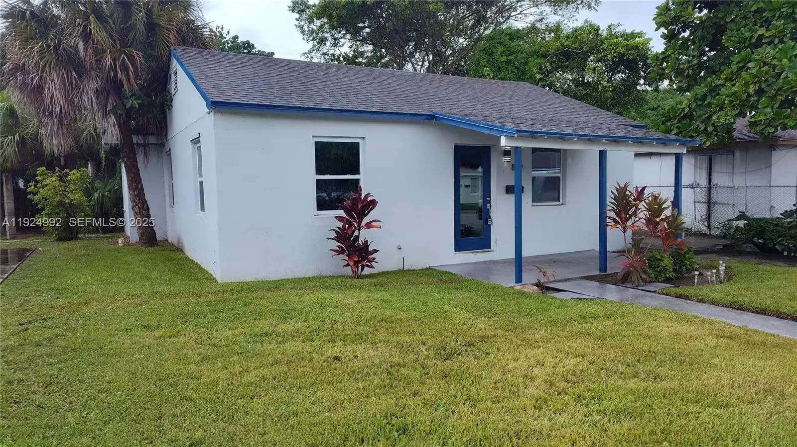 2 bedroom 1 bath Residential Lease for rent at 849 W 2nd St # A, Riviera Beach FL 33404