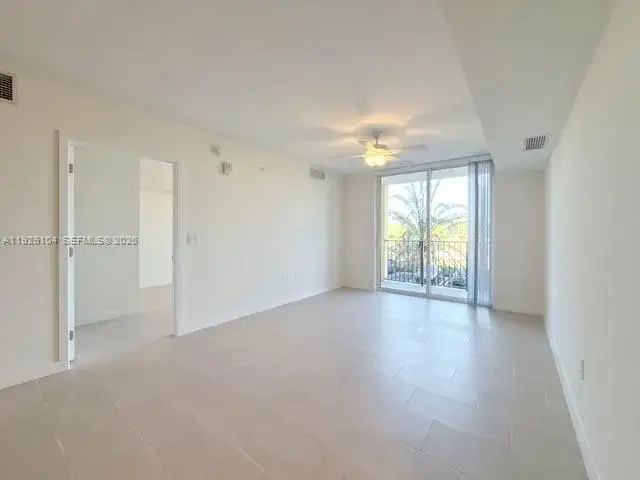 11239 NW 4th Ter # 205, Sweetwater FL 33172