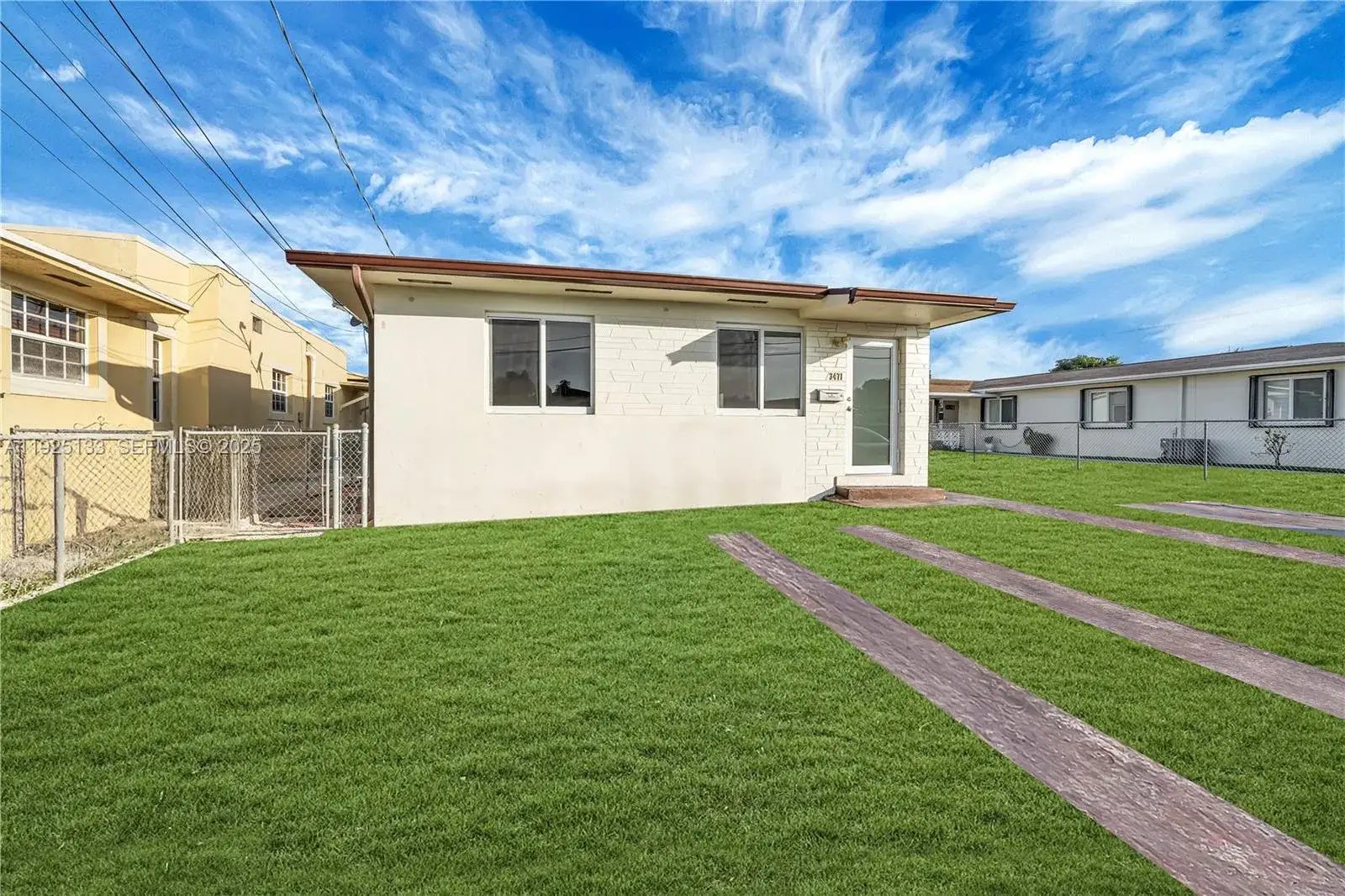 2 bedroom 1 bath Residential Lease for rent at 3471 SW 3rd St # 3471, Miami FL 33135