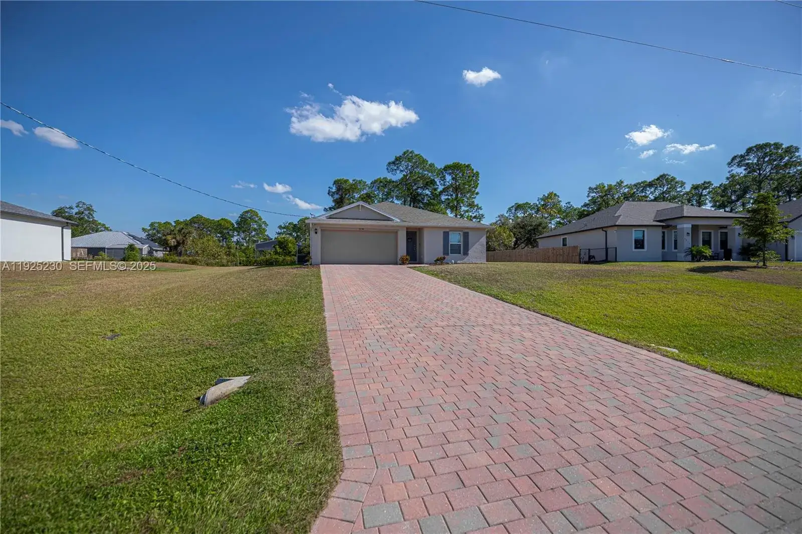 4 bedroom 2 bath Residential for sale at 6058 S Moss Circle, La Belle FL 33935
