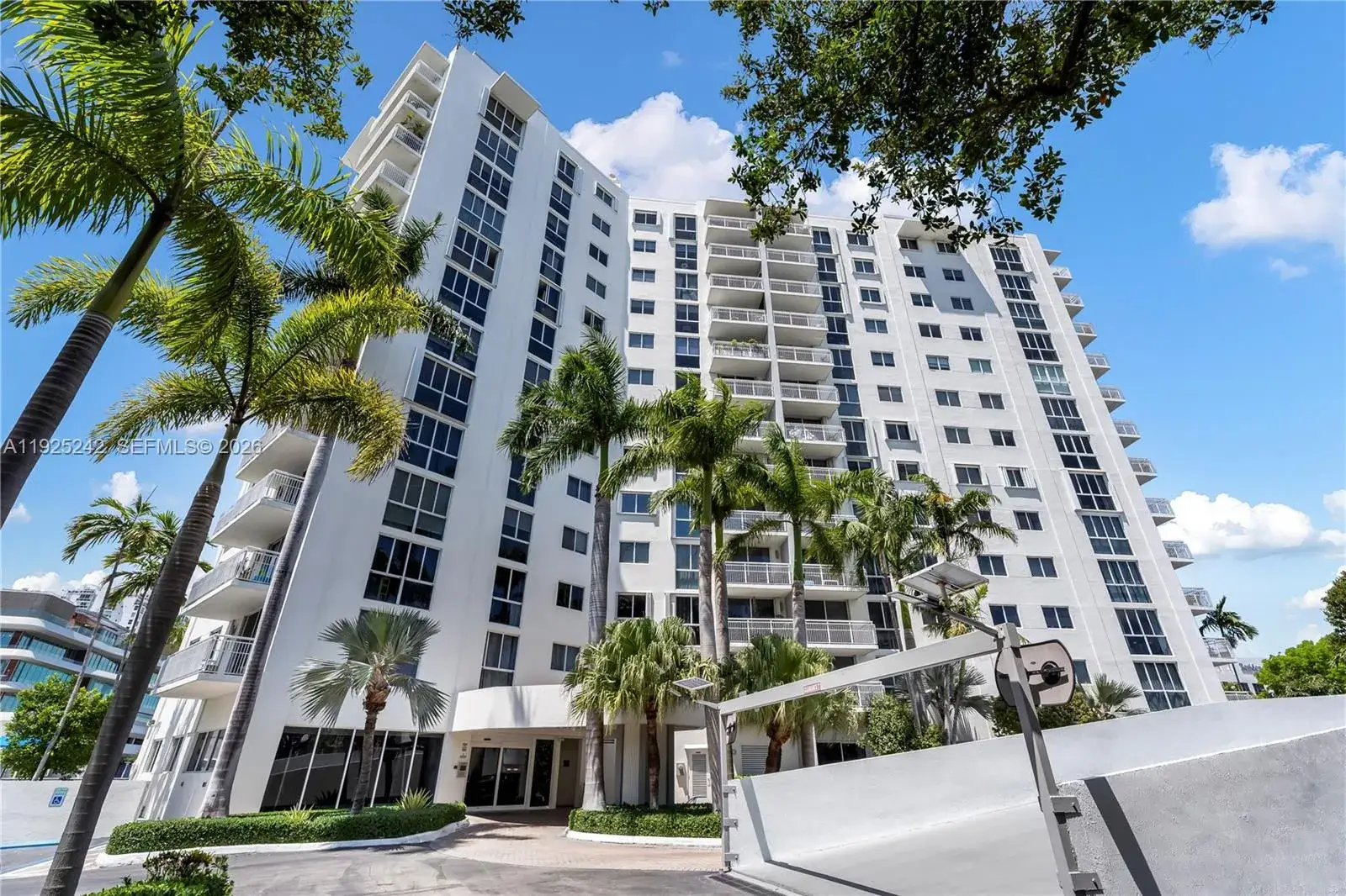 2 bedroom 2 bath Residential for sale at 1688 West Ave # 401, Miami Beach FL 33139