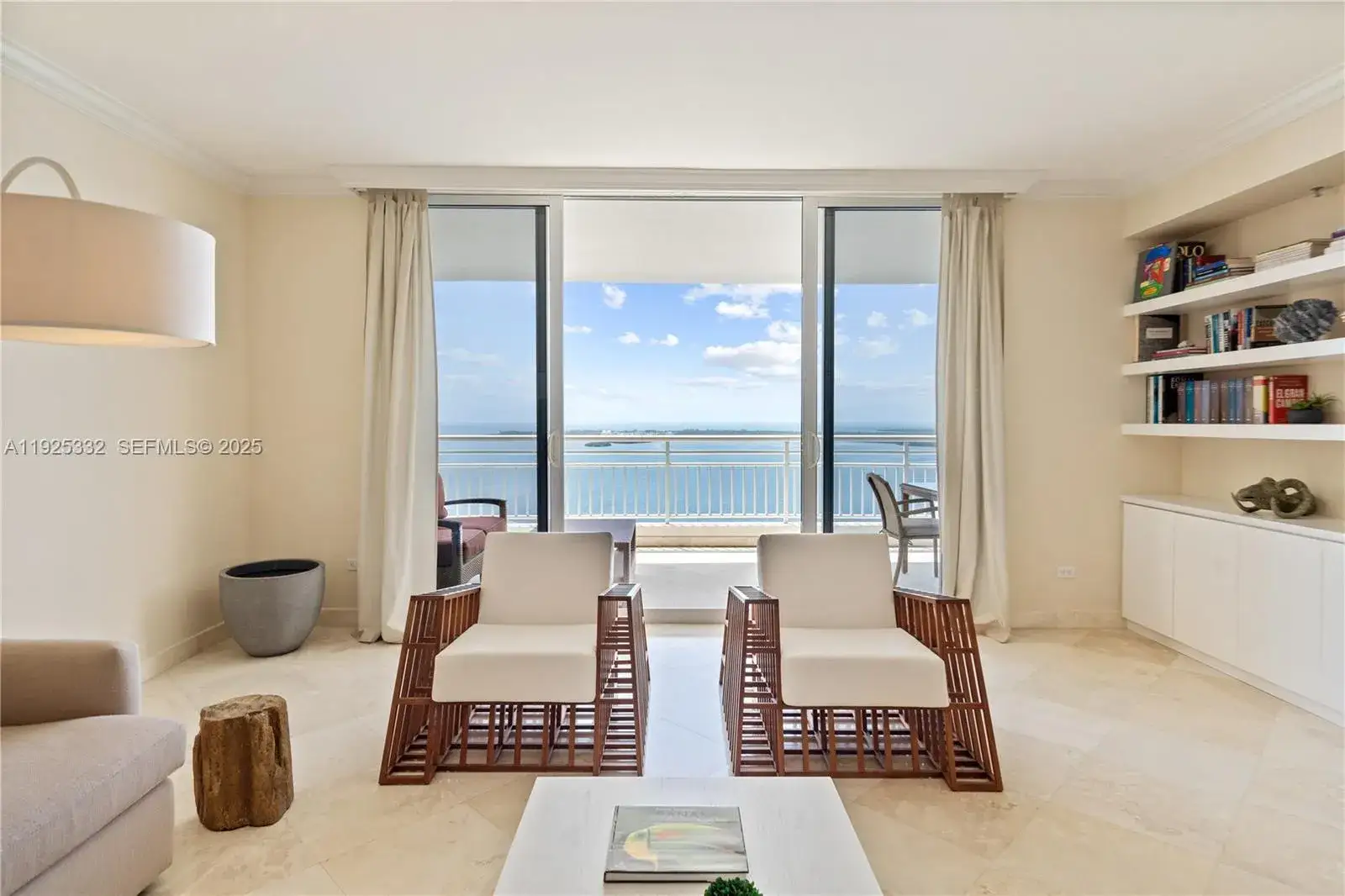 3 bedroom 3 bath Residential Lease for rent at 808 Brickell Key Dr # 3304, Miami FL 33131