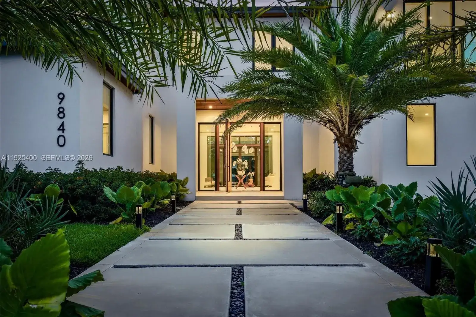 6 bedroom 7 bath Residential for sale at 9840 SW 73rd Ct, Pinecrest FL 33156