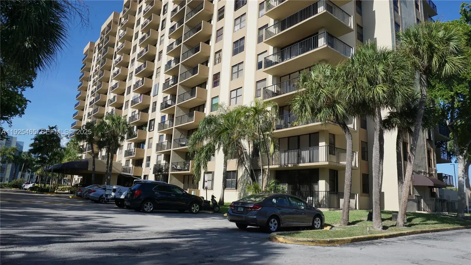 2 bedroom 2 bath Residential for sale at 1470 NE 123rd St # A1415, North Miami FL 33161