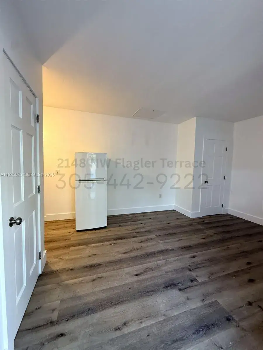 1 bath Residential Lease for rent at 2148 NW Flagler Ter # 9, Miami FL 33125