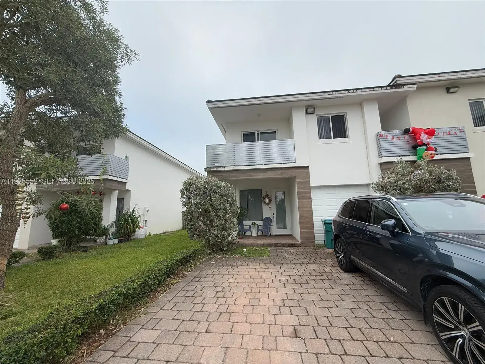 3 bedroom 3 bath Residential Lease for rent at 14227 SW 126th Path, Miami FL 33186