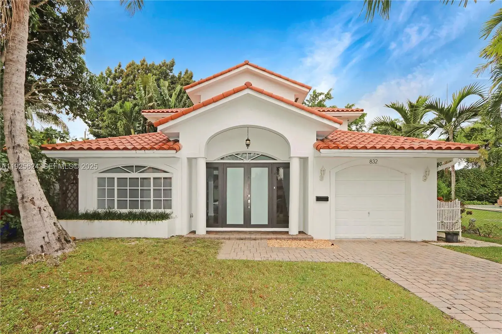 4 bedroom 3 bath Residential Lease for rent at 832 Wallace Street, Coral Gables FL 33134