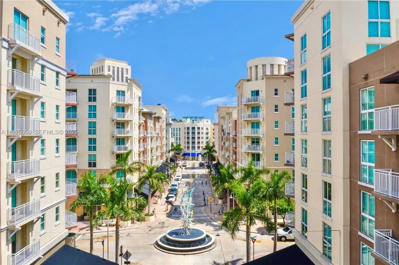 1 bedroom 1 bath Residential for sale at 7350 SW 89th St # 607S, Miami FL 33156