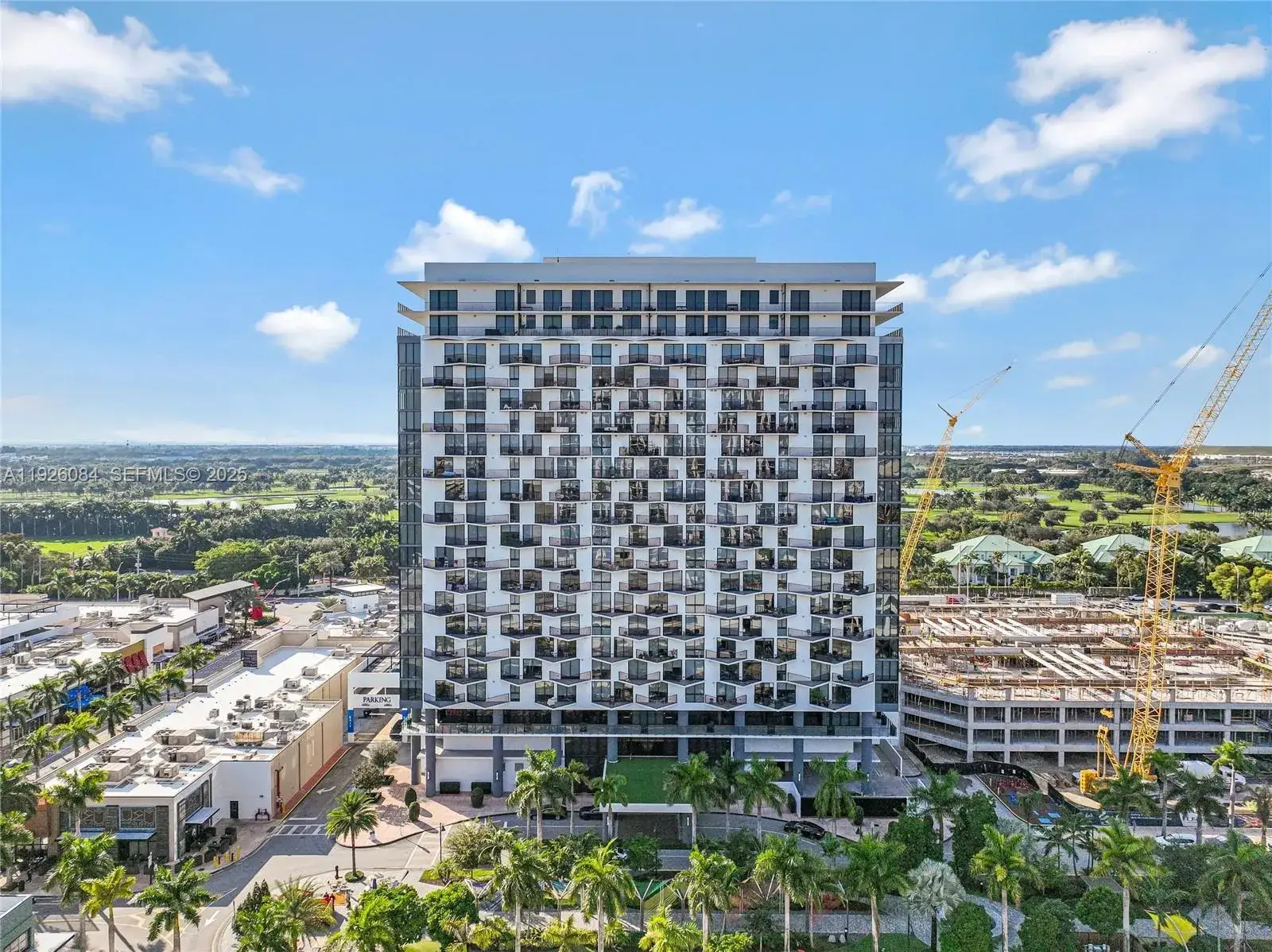 1 bedroom 1 bath Residential for sale at 5300 Paseo Blvd # 1910, Doral FL 33166