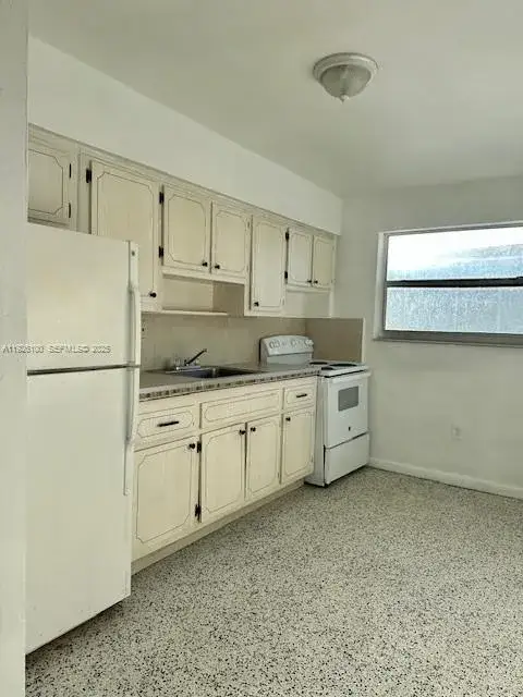 1 bedroom 1 bath Residential Lease for rent at 129 NE 80th Ter # 8, Miami FL 33138