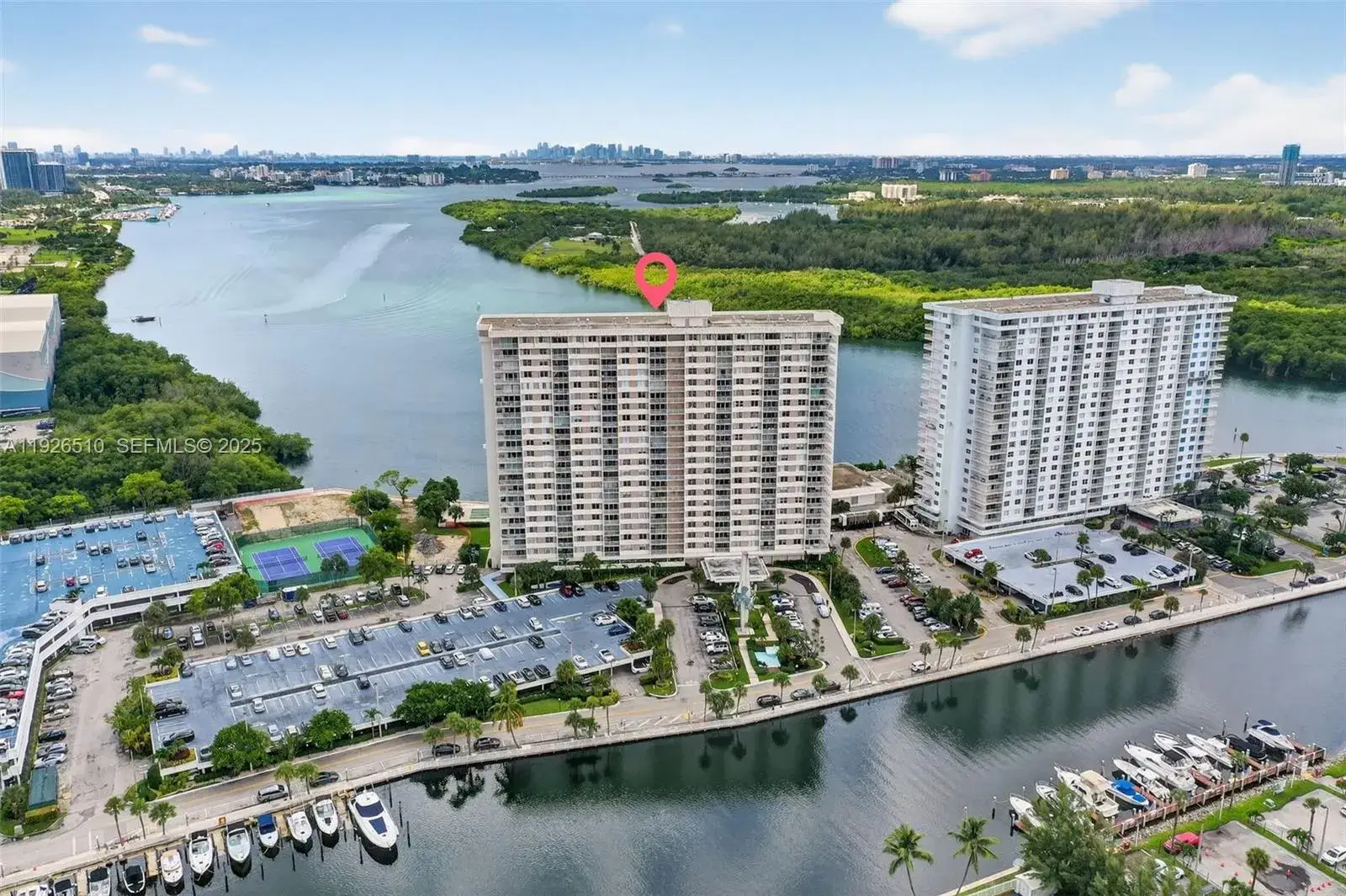 1 bedroom Residential for sale at 300 Bayview Dr # 202, Sunny Isles Beach FL 33160