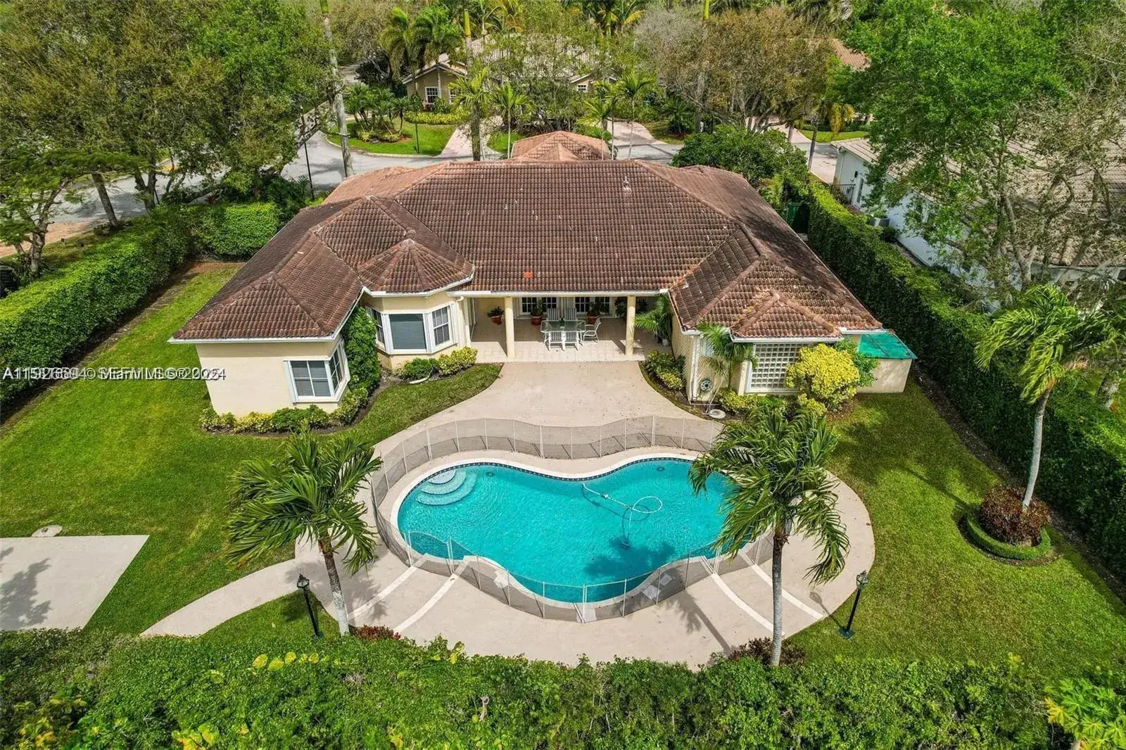 4 bedroom 3 bath Residential Lease for rent at 9491 SW 124th Ter, Miami FL 33176