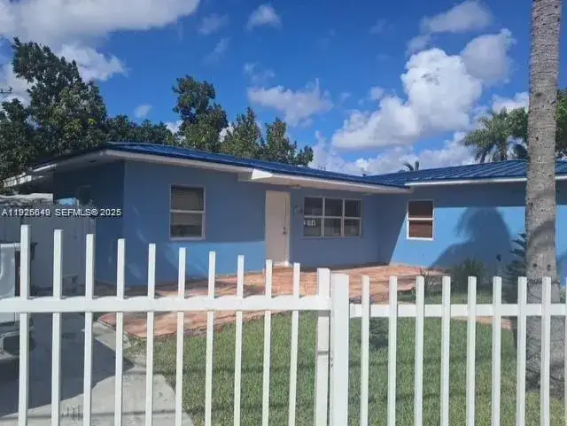 3 bedroom 2 bath Residential Lease for rent at 1550 SW 86th Ct # 1, Miami FL 33144