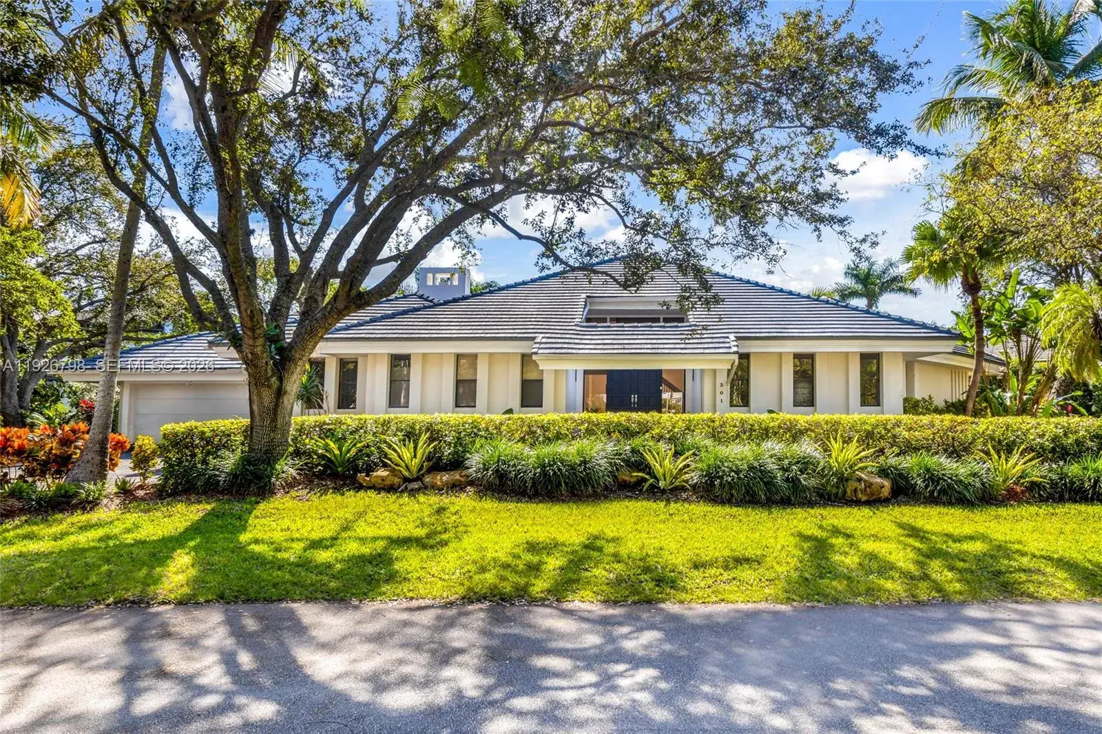 4 bedroom 3 bath Residential Lease for rent at 301 Isla Dorada Blvd, Coral Gables FL 33143