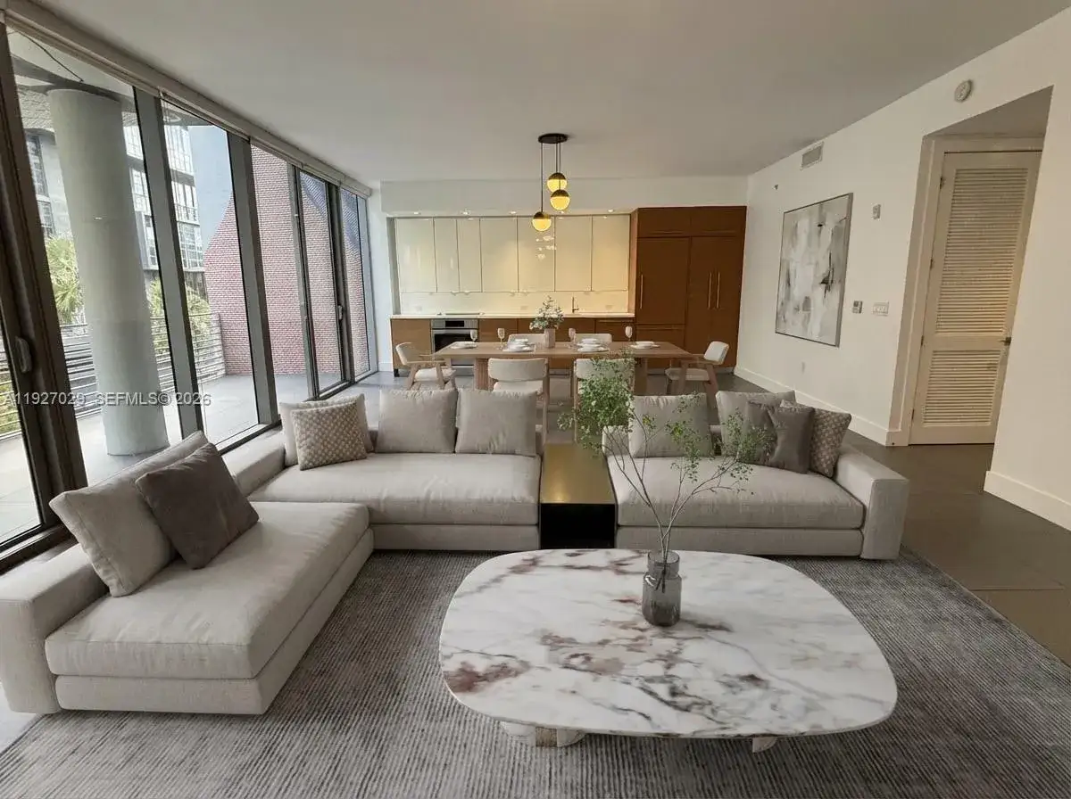 2 bedroom 2 bath Residential for sale at 250 NW 24th St # 3C, Miami FL 33127