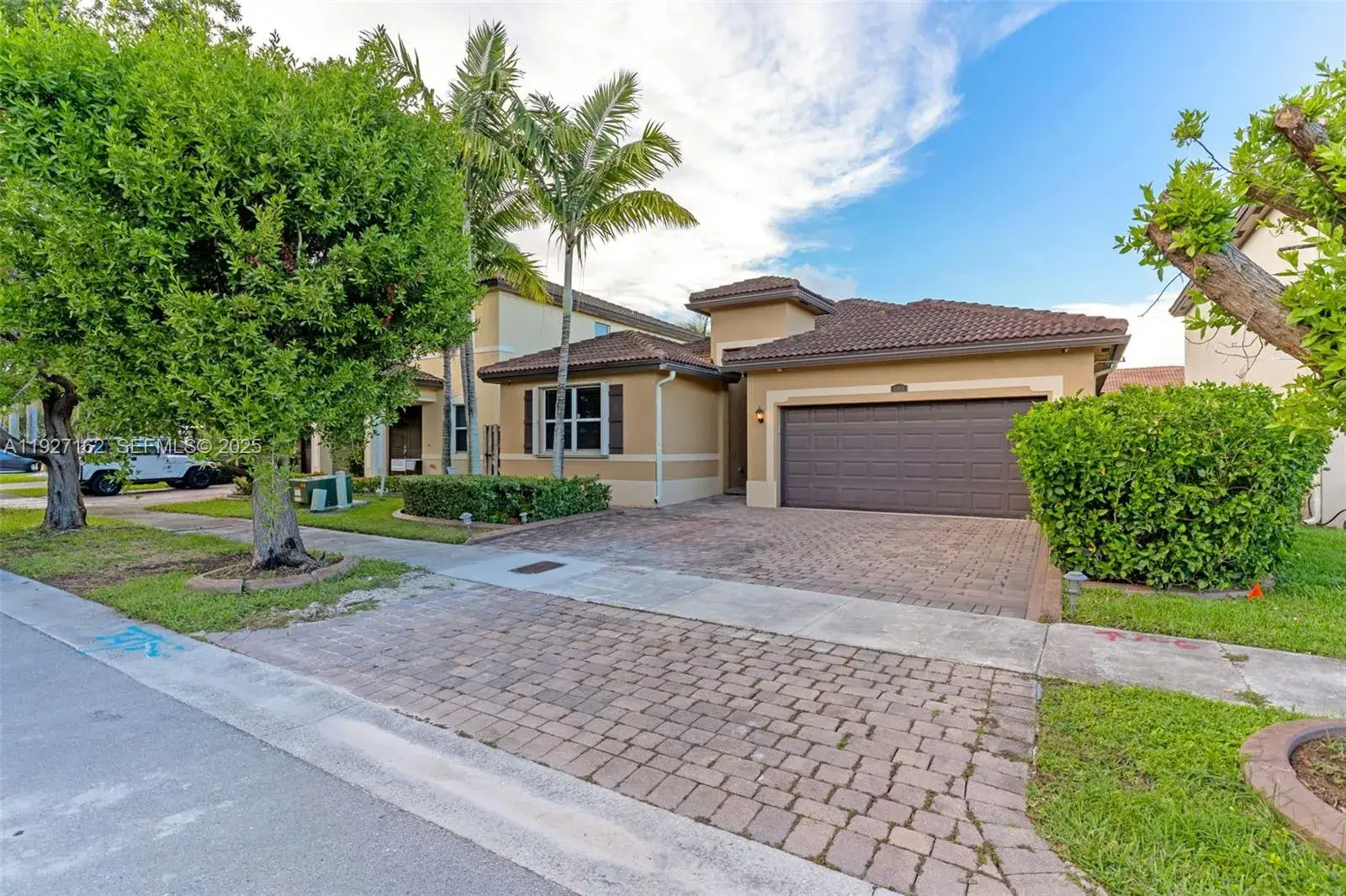 4 bedroom 3 bath Residential for sale at 11833 SW 250th Ter, Homestead FL 33032