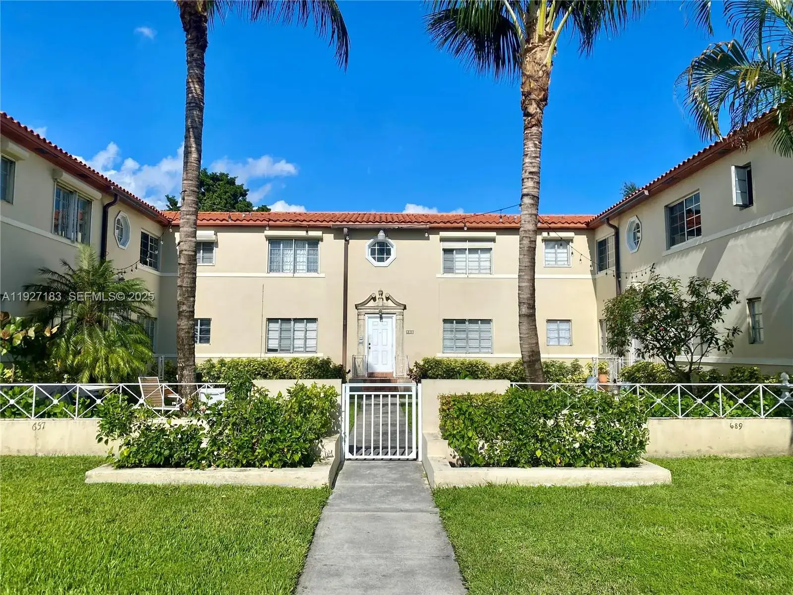 1 bedroom 1 bath Residential Lease for rent at 673 NE 92nd St # 8F, Miami Shores FL 33138