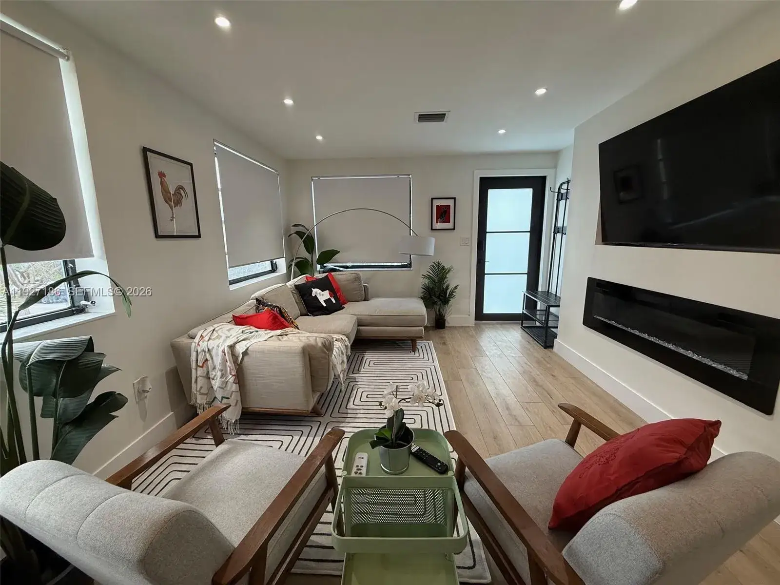 2 bedroom 1 bath Residential Lease for rent at 1716 SW 11 ST # 3, Miami FL 33135