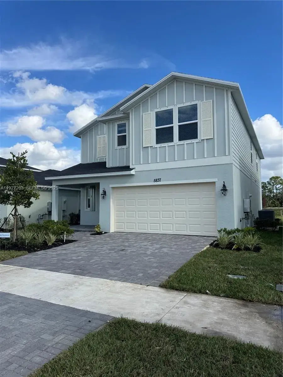 6 bedroom 3 bath Residential Lease for rent at 5837 NW Sweetwood Dr, Port St. Lucie FL 34987
