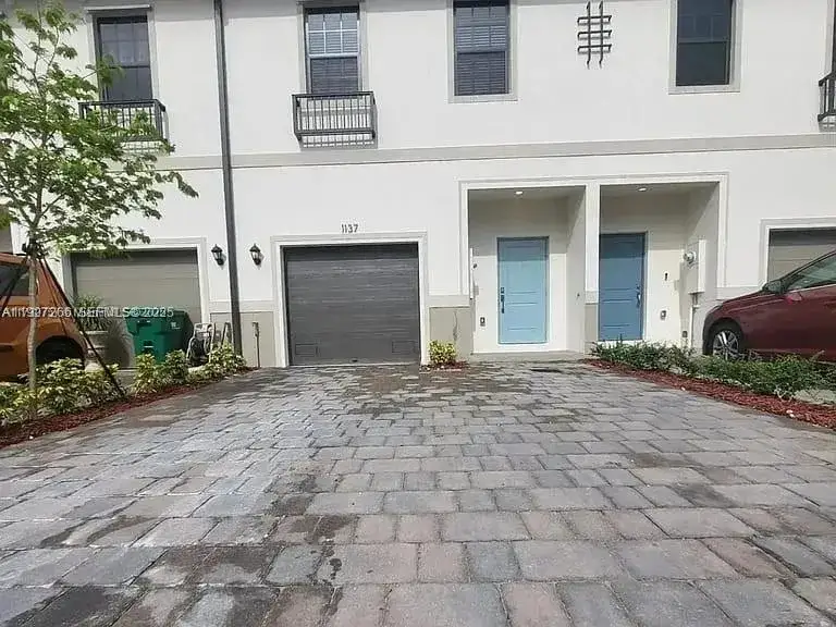 3 bedroom 2 bath Residential Lease for rent at 1137 SW 6th Ct # 1137, Florida City FL 33034