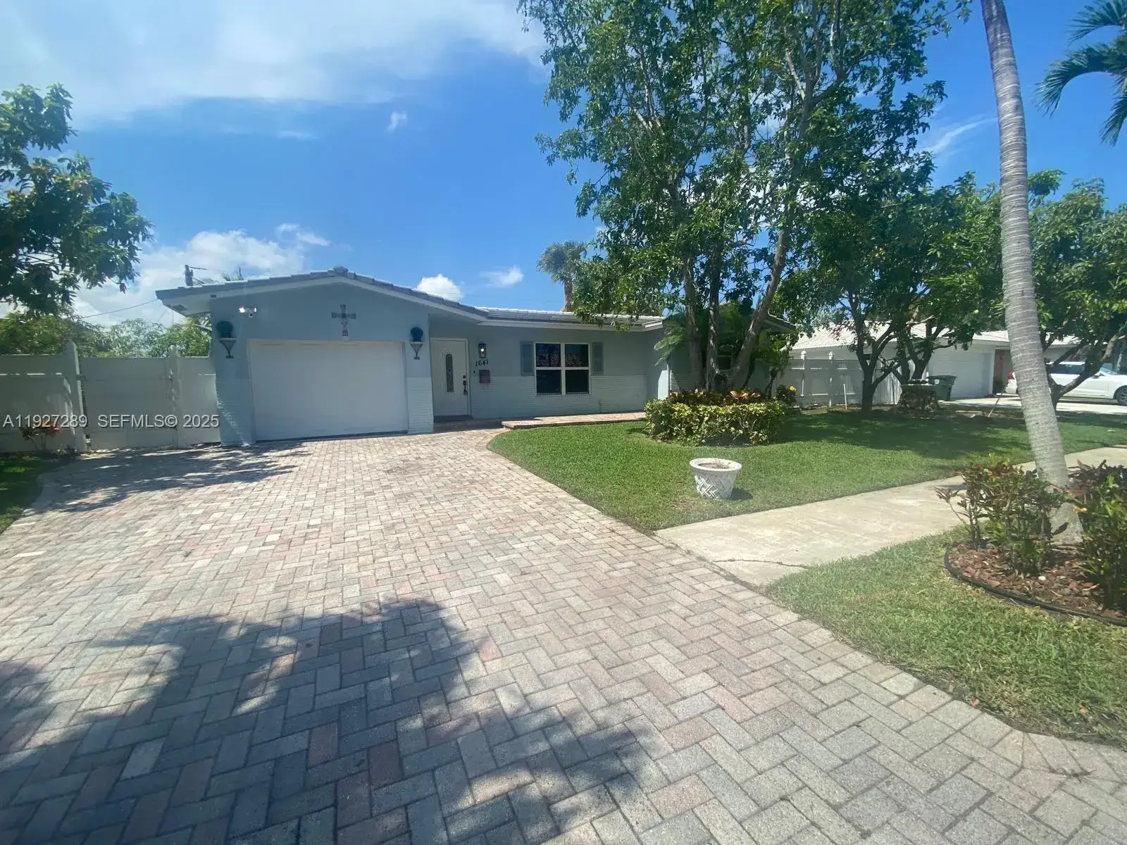 3 bedroom 2 bath Residential Lease for rent at 1641 NW 9th St, Boca Raton FL 33486