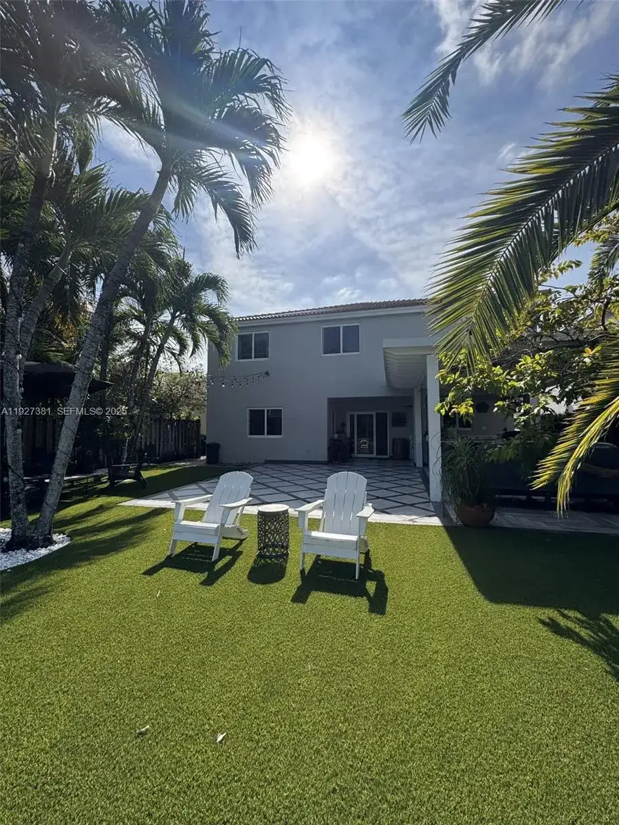 4 bedroom 3 bath Residential Lease for rent at 10973 NW 53rd Ln, Doral FL 33178