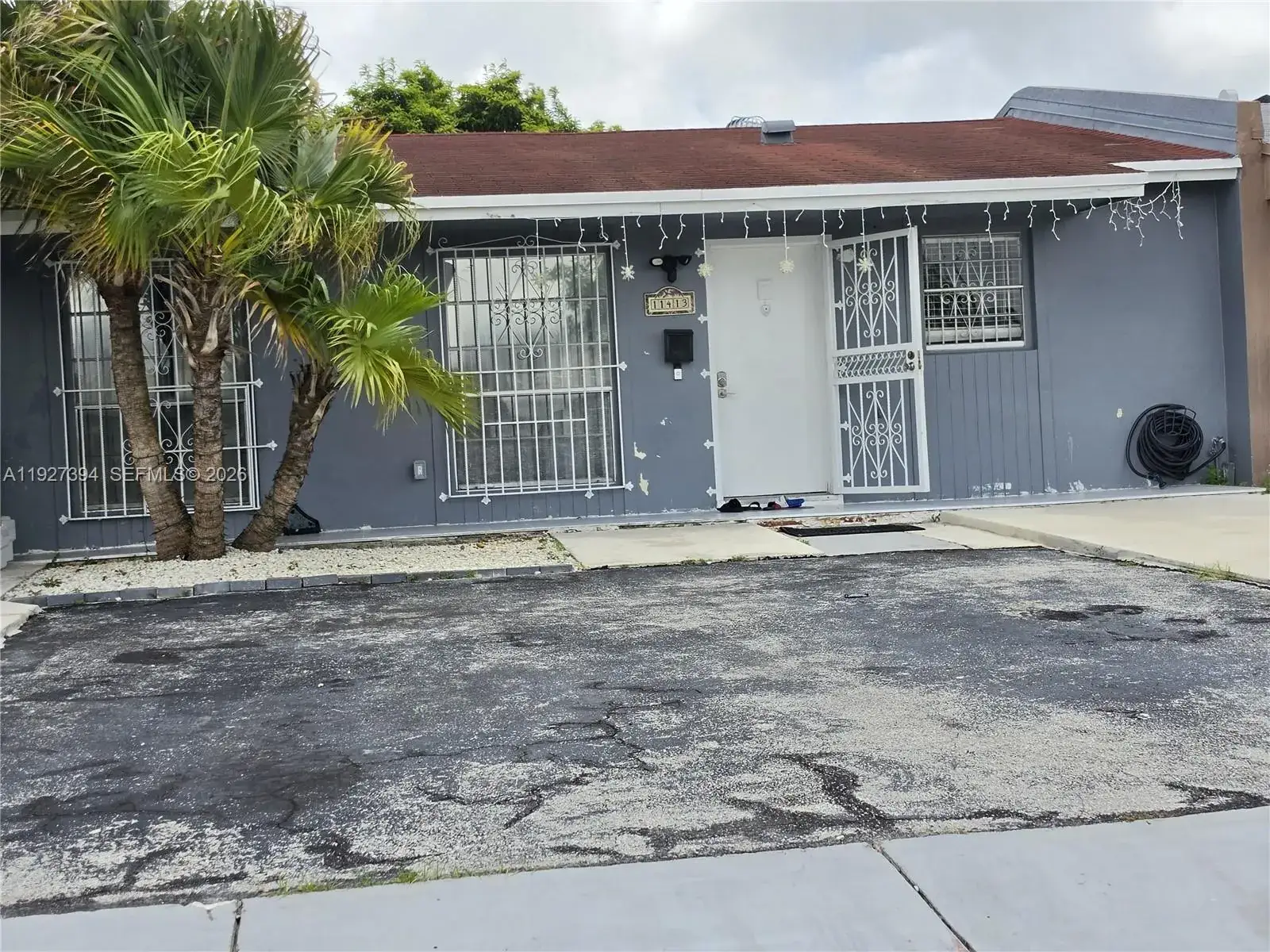 2 bedroom 1 bath Residential for sale at 11413 SW 148th St, Miami FL 33176