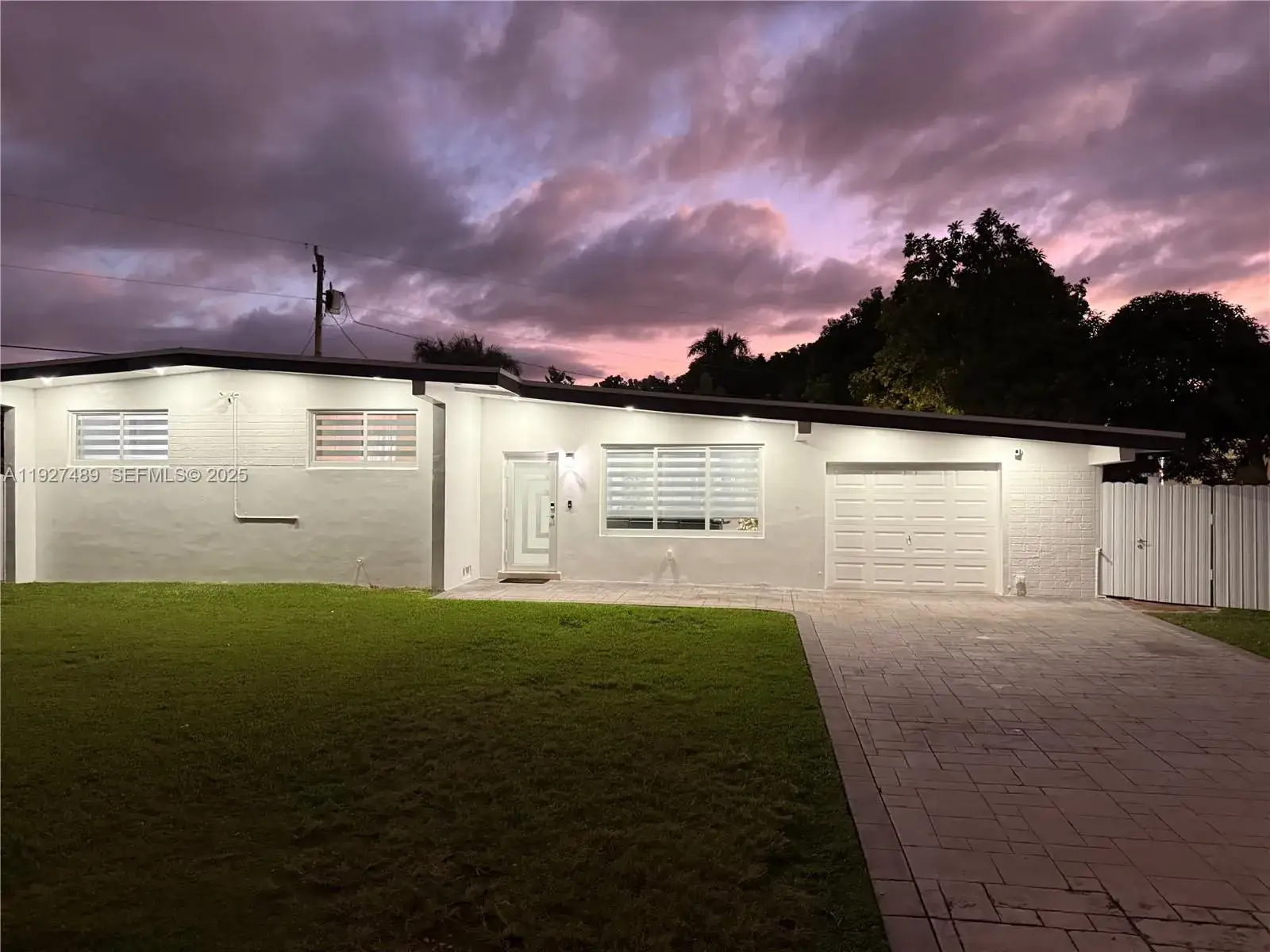 3 bedroom 2 bath Residential Lease for rent at 27000 SW 145th Ave, Homestead FL 33032
